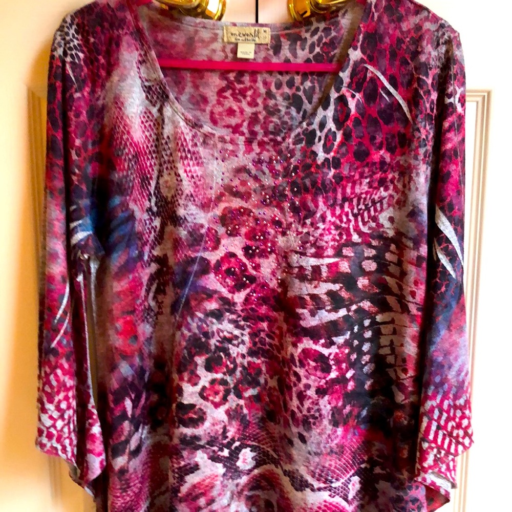 One World Lightweight Sweater Shirt